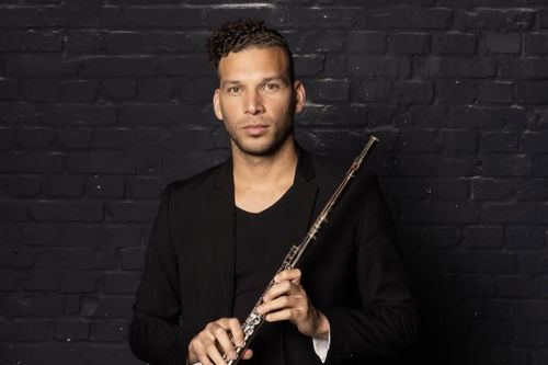 Klänge der Freiheit: Flötenrezital im Rahmen von THE CAGE und der Internationalen Wochen gegen Rassismus